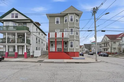 38 Mitchell St 1
