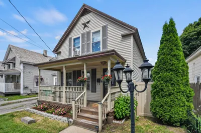 64 Boutelle Street 1