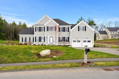 226 Cherry Tree Ln 1