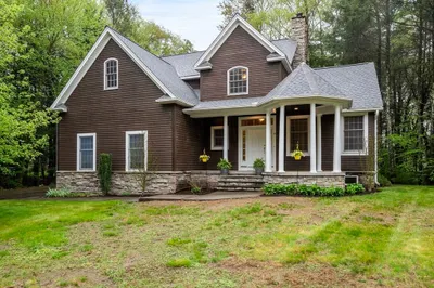 44 Carillon Cir 1