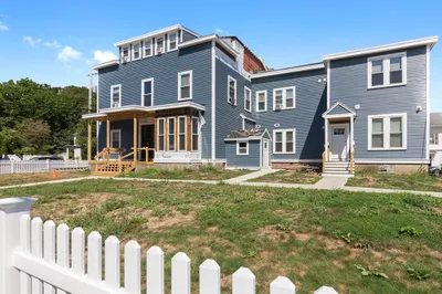 28 Poplar St #3