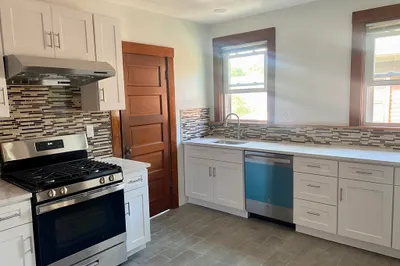 23 Windsor St #2