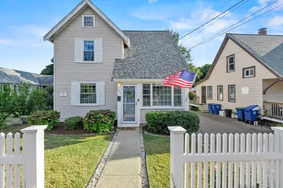 282 Pond Street 1