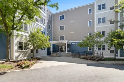 30 Franklin St #312 1