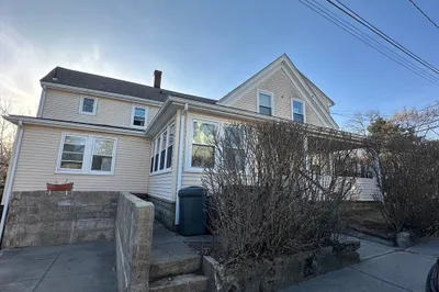 4 Harrison St 1