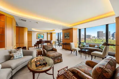 2 Commonwealth Ave #14B 1