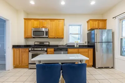 59-61 Hillside Street #3 1