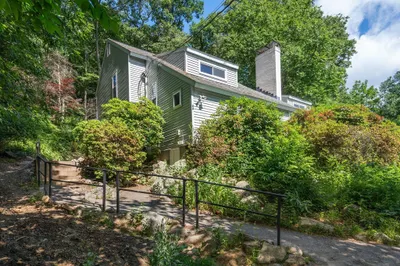 24 Speen St #24 1