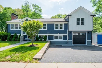 159 Mishawum Rd 1