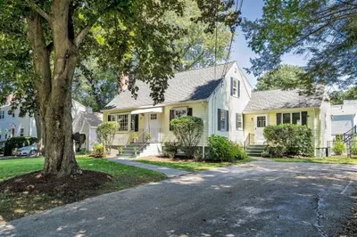 17 Ellison Rd 1