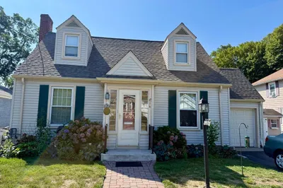 16 Pauline St 1