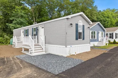 1540 Broadway #27 1