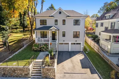 46 Landseer St 1