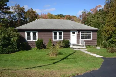 502 Lake St 1