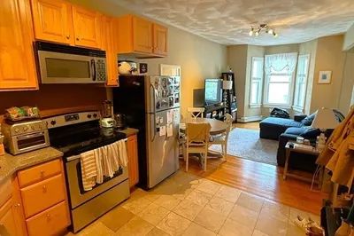 11 Telegraph St #2