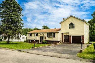 9 Rosalyn St 1