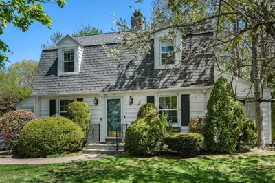 56 Northwood Ave 1