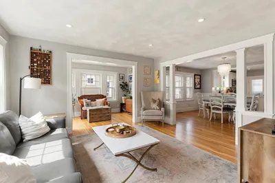 36 Ashland St #36