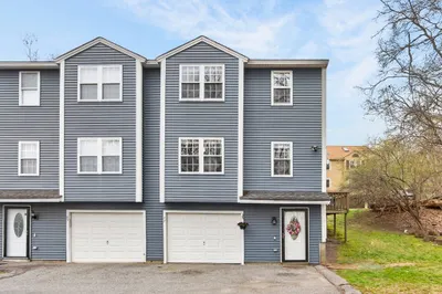 87 Mercury Terrace #87 1