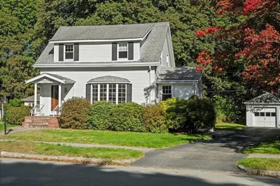 22 Vassar St 1