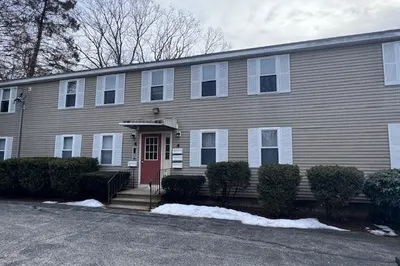 4 Linwood St #4