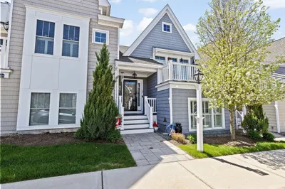 20 Sunflower Way 1