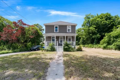 1443 Somerset Ave