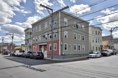 274-276 Hampshire St 1