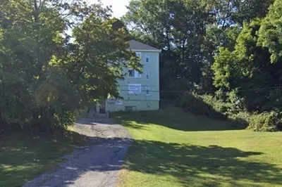 5 Holbrook St #1