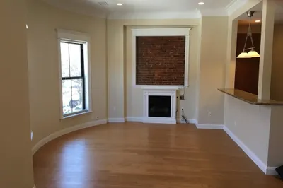 19 Worcester Square #3