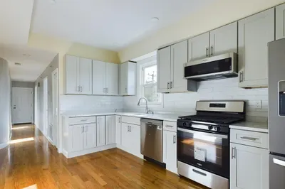 41 Calumet St #1