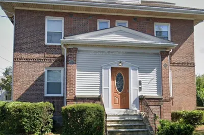 82 Verchild St #4 1