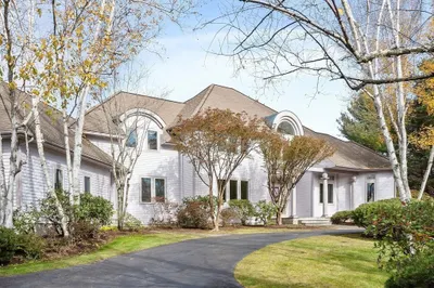 4 Hazelwood Circle 1