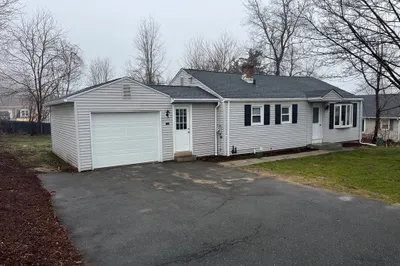 160 Crestwood Street
