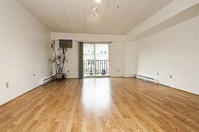 125 Pleasant Street #309