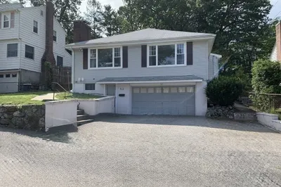 53 Hawthorne Rd