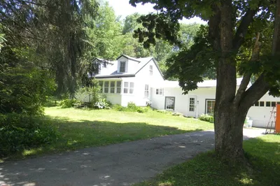 25 Ward Hill Rd