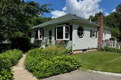 79 Adams St 1