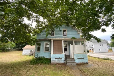 13 1st Ave 1