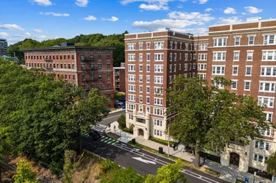 1450-1454 Beacon St #744 1