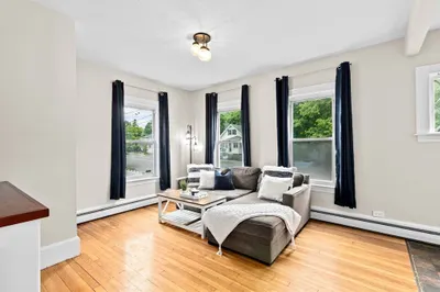 109 Bouve Ave 1