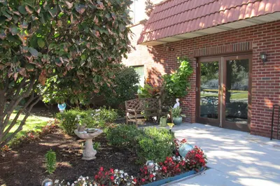 8 Nahant Pl #402 1