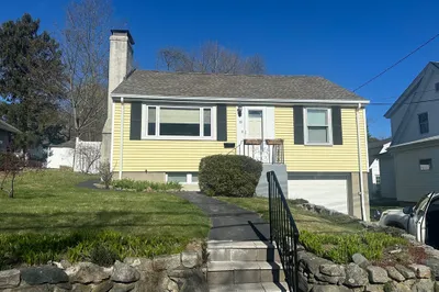 78 Prentice St 1