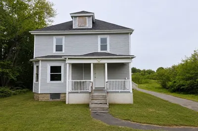 294 Plymouth St 1