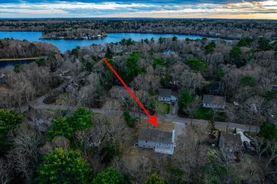 42 Bayberry Dr 1
