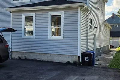 15 Greenview St 1