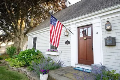 14 N Pleasant St 1