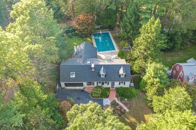 281 Cochituate Rd