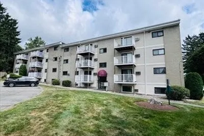 37 Hosmer St #4 1