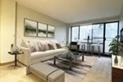 29 Concord Ave #202